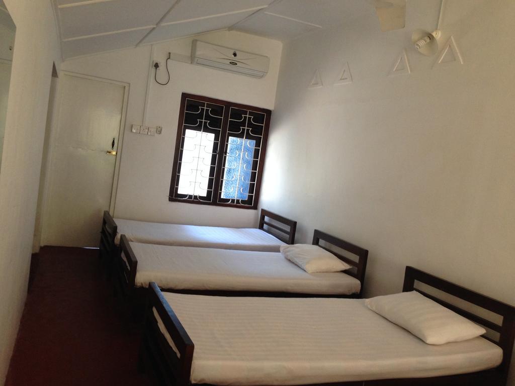 Hotel Hamilton House Negombo Pokój zdjęcie