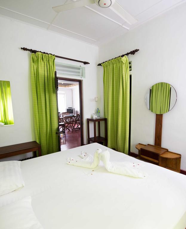 Hotel Hamilton House Negombo Pokój zdjęcie